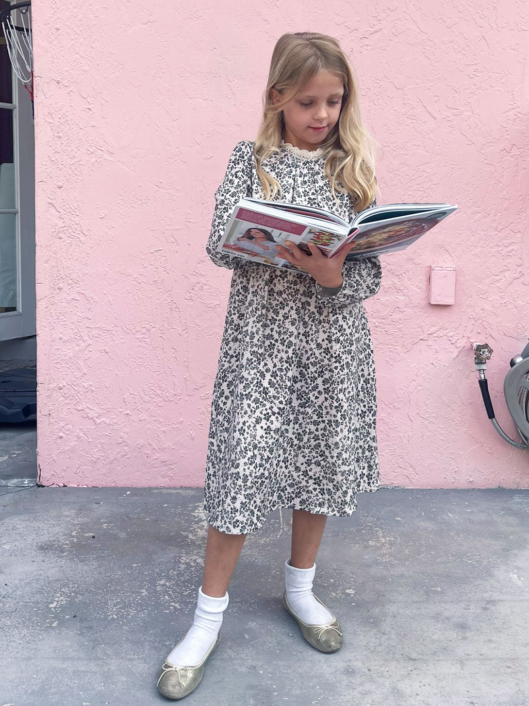 Long Dress Liberty Print with Lace Collar